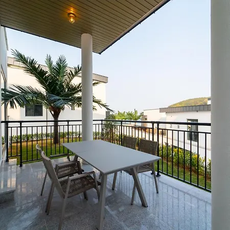 Bluemango Poolvilla & Resort Yeosu Exterior photo