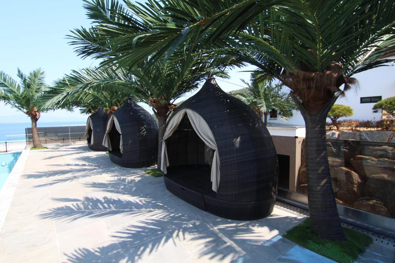 Resort Bluemango Poolvilla & *